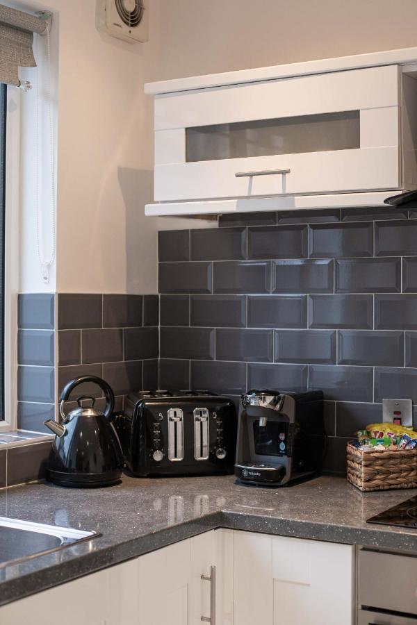 Holiday home Refurbished Home, 8 Mins To Cc Belfast